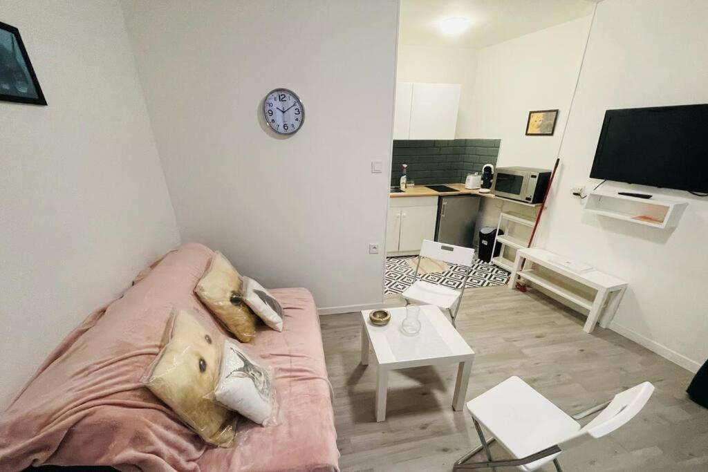 Studio Confortable - Montmartre - Republique - Anvers - 2 Pers Paris Eksteriør bilde