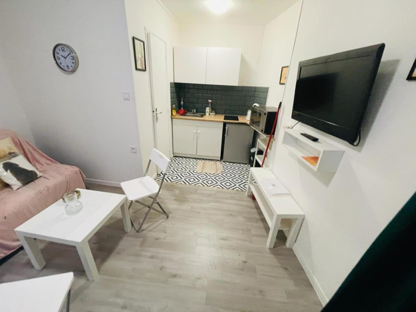 Studio Confortable - Montmartre - Republique - Anvers - 2 Pers Paris Eksteriør bilde
